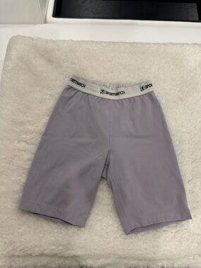 Sporty & Rich 80s Runner Biker Cycling
Shorts- Lilac & Black